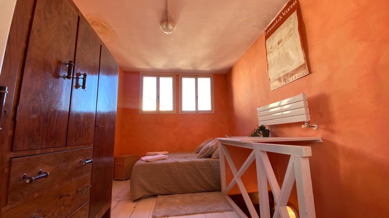Ca' Romantica - Big Appartment At Accademia Venedig Exterior foto