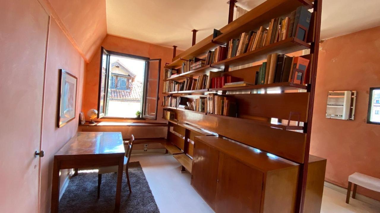 Ca' Romantica - Big Appartment At Accademia Venedig Exterior foto